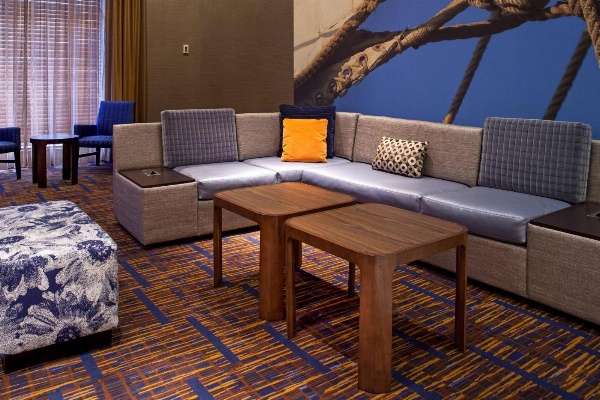 Courtyard by Marriott Baltimore Downtown/Inner Harbor image 4